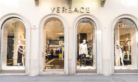 casa de moda versace.